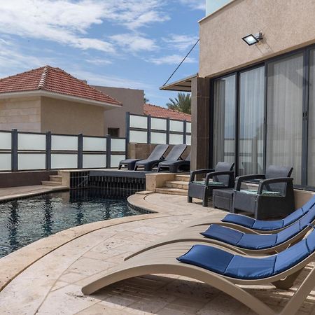 Villa Daniela Heated Pool וילה דניאלה בריכה מחוממת Ейлат Екстериор снимка
