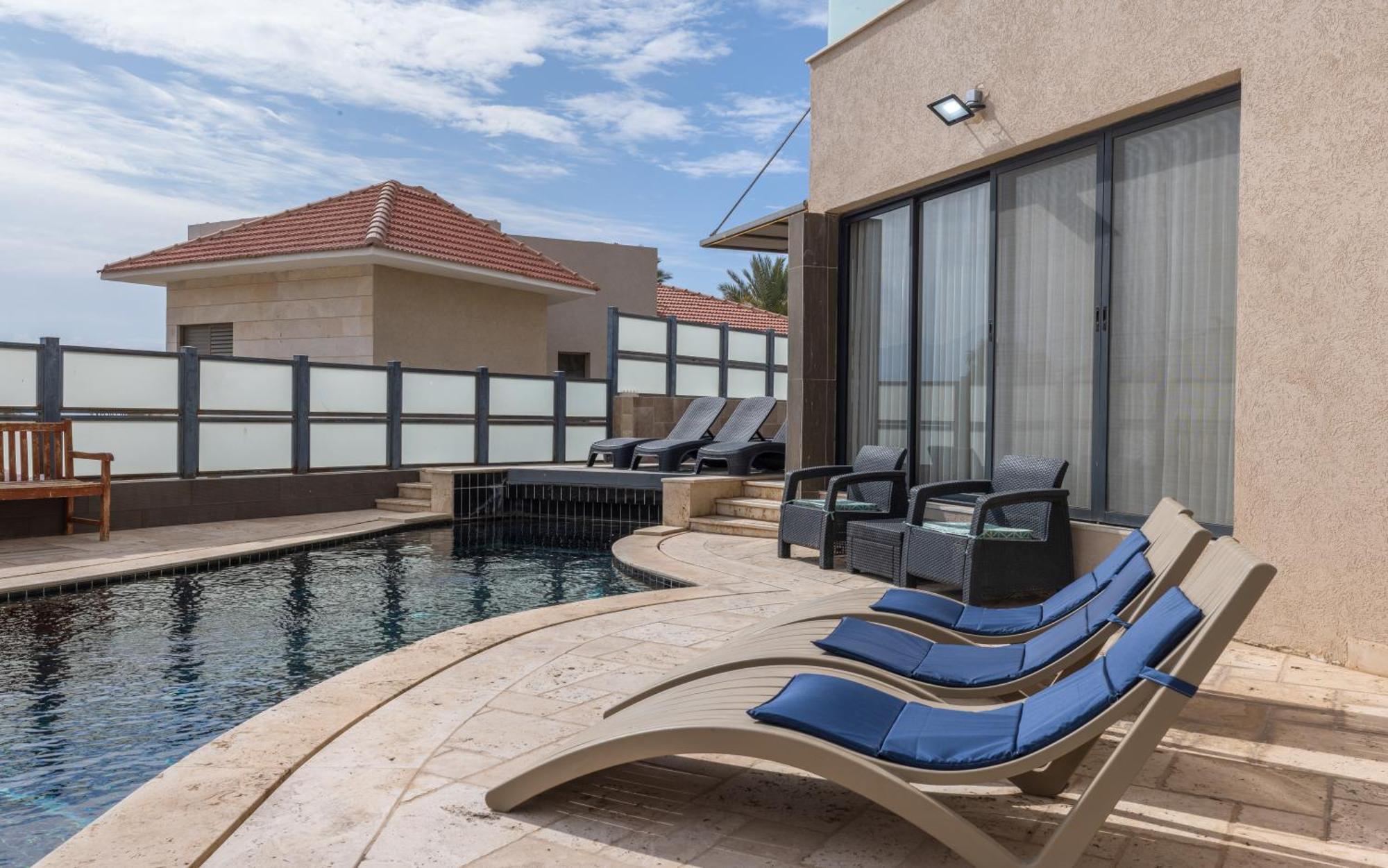 Villa Daniela Heated Pool וילה דניאלה בריכה מחוממת Ейлат Екстериор снимка