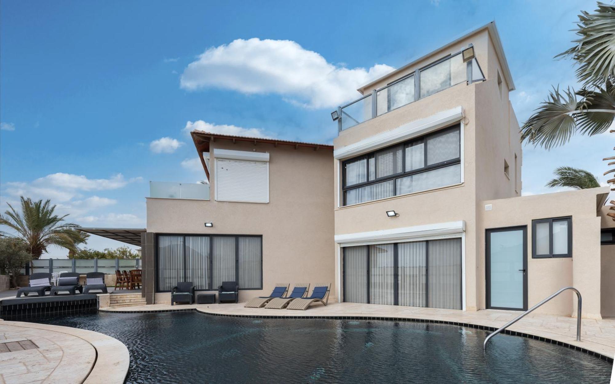 Villa Daniela Heated Pool וילה דניאלה בריכה מחוממת Ейлат Екстериор снимка